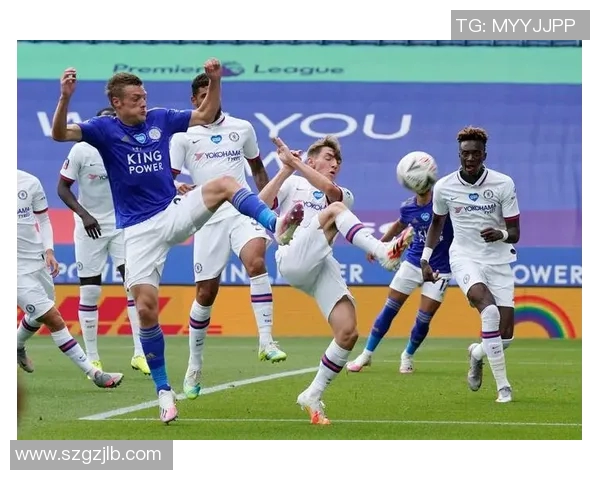 竞技俱乐部与圣塔菲的激烈对决展现足球魅力与团队精神的巅峰较量