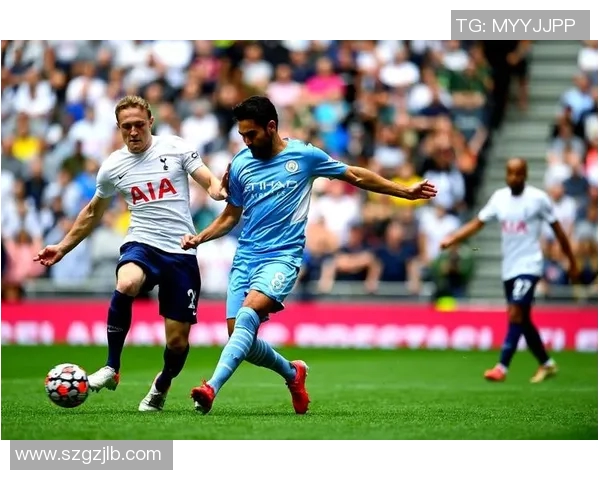 英超焦点战布莱顿主场迎战曼联双方争夺三分的激烈对决